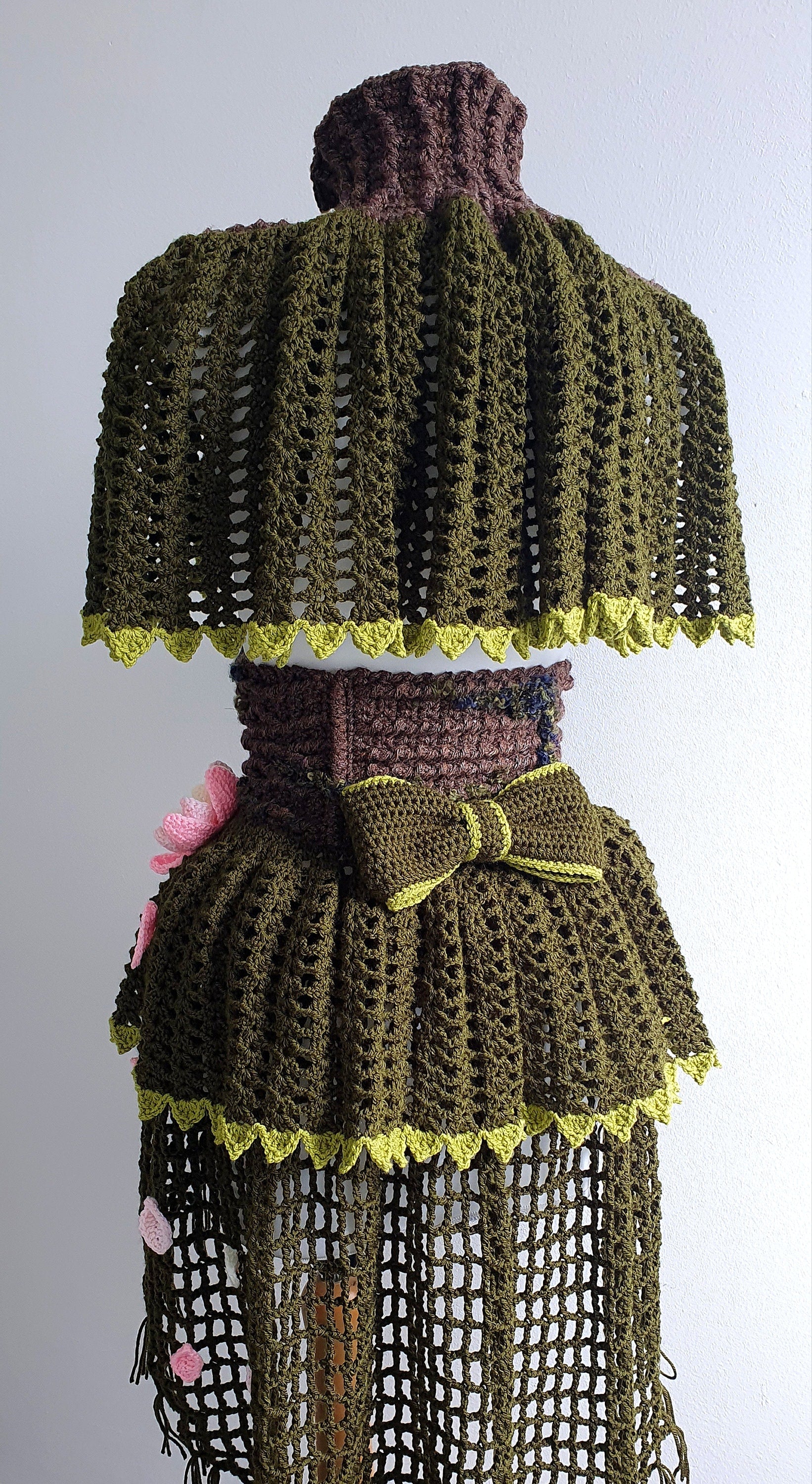 Crochet Pattern: The Ekho Set - Corset Belt, Attached Skirt, Bustle & Capelet